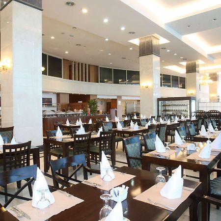 Best Western Premier Incheon Airport Hotel Restaurante foto