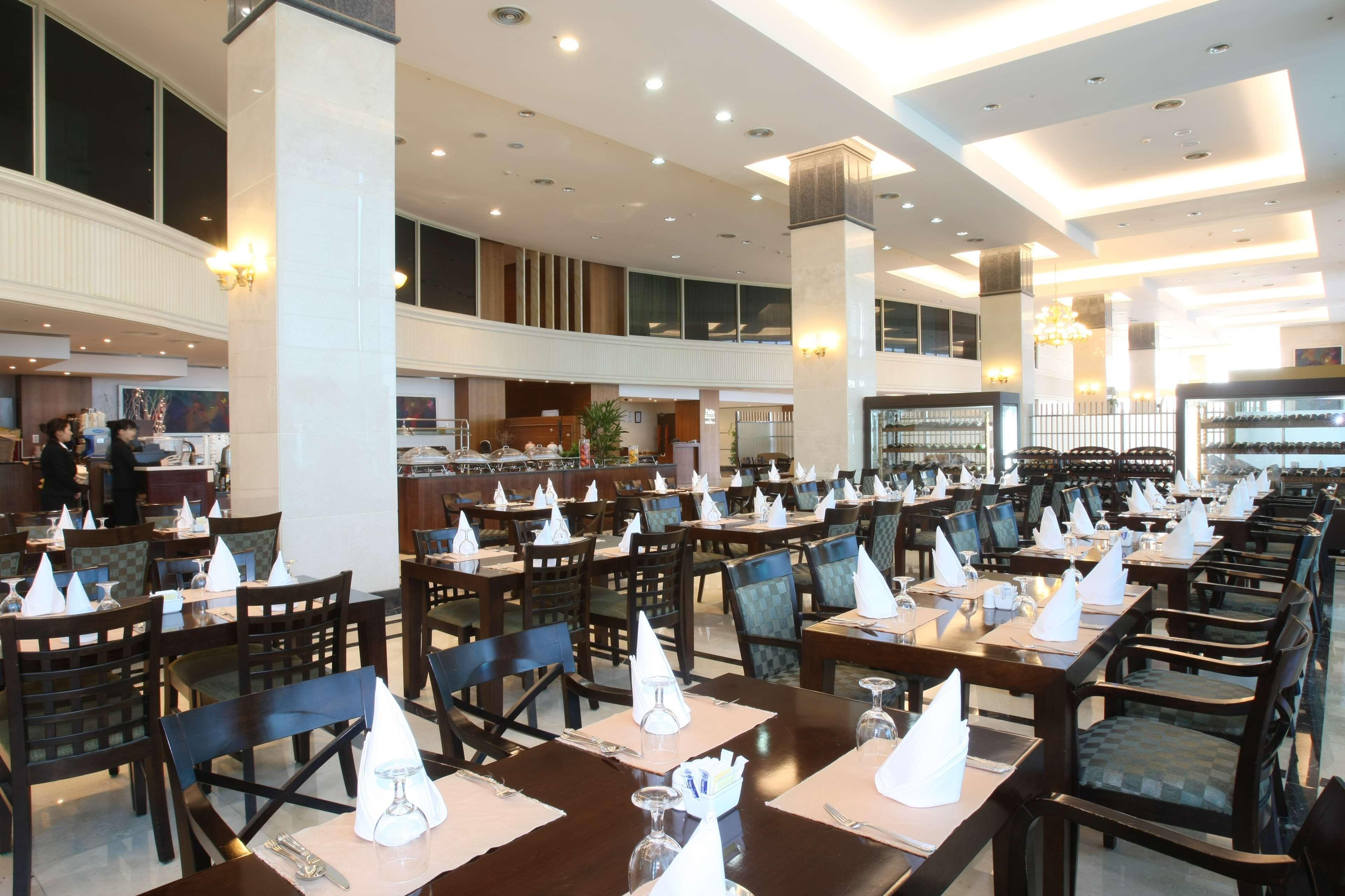Best Western Premier Incheon Airport Hotel Restaurante foto